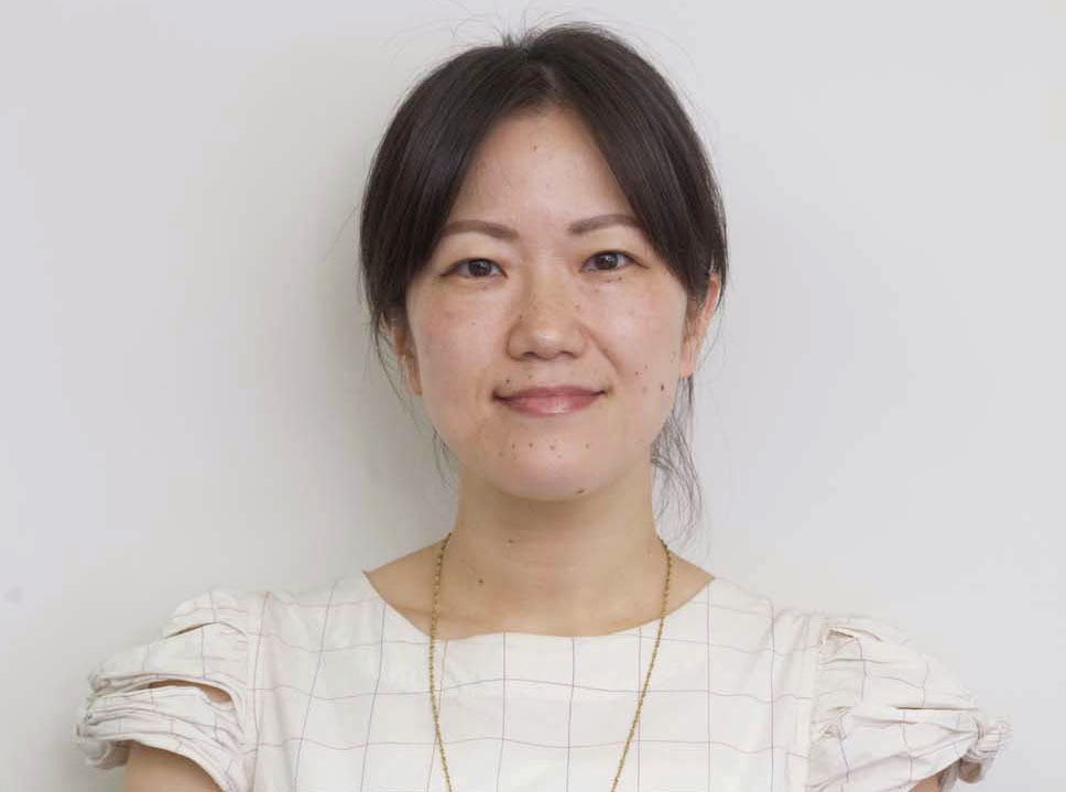 サポートドア行政書士法人スタッフ紹介。法人業務部 西躰 祐子